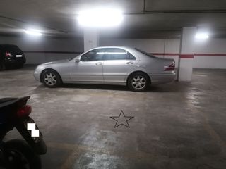 Lloguer Aparcament cotxe a Calle churruca 30. Plaza para coche mediano