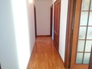 Appartement  Avinguda eusebi sempere. Vivienda de amplias dimensiones y poco pasillo