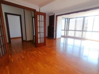 Appartamento  Avinguda eusebi sempere. Vivienda de amplias dimensiones y poco pasillo