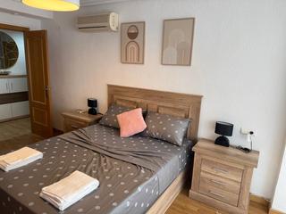 Miete Etagenwohnung  Calle huesca. Vivienda exterior-esquina