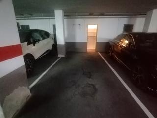 Piso en Carrer italia 30. Vivienda con terraza, garaje y trastero orientación sur