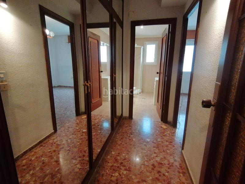 Foto 91e2b5ec-319e-4dae-af61-97f0495c1580. Appartamento in carrer italia 30 in Ensanche-Diputación Alicante