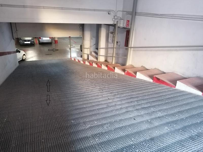 Foto 15ab44a0-4a80-4c2d-9924-0e69cb758f11. Parking coche plaza de garaje cómoda en Ensanche-Diputación Alicante