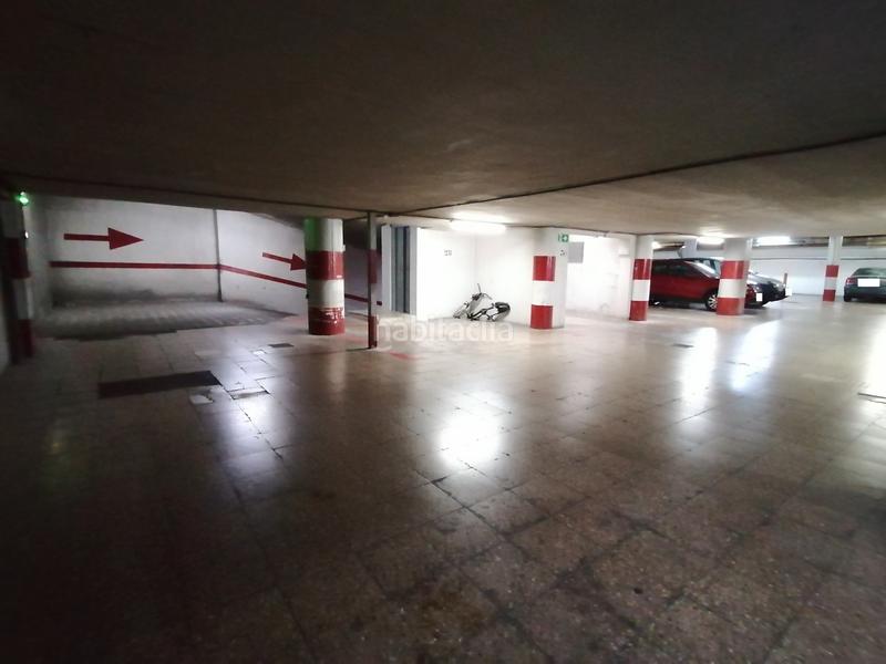 Foto a385b33e-d029-4c31-a53c-162041d2fe1e. Parking coche plaza de garaje cómoda en Ensanche-Diputación Alicante