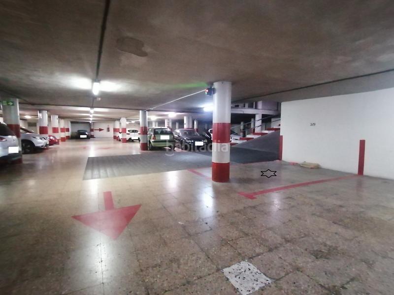 Foto e6a2a6f4-15ff-4bee-ac04-1415a695bc60. Parking coche plaza de garaje cómoda en Ensanche-Diputación Alicante