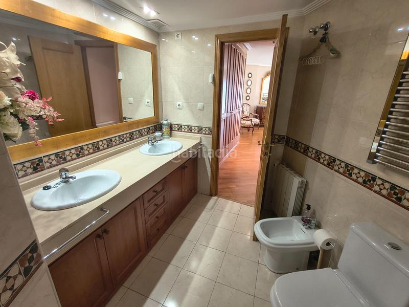 Foto 14c7b759-802c-4191-9ecd-974dc79ec097. Rent flat with heating parking pool in Babel Alicante