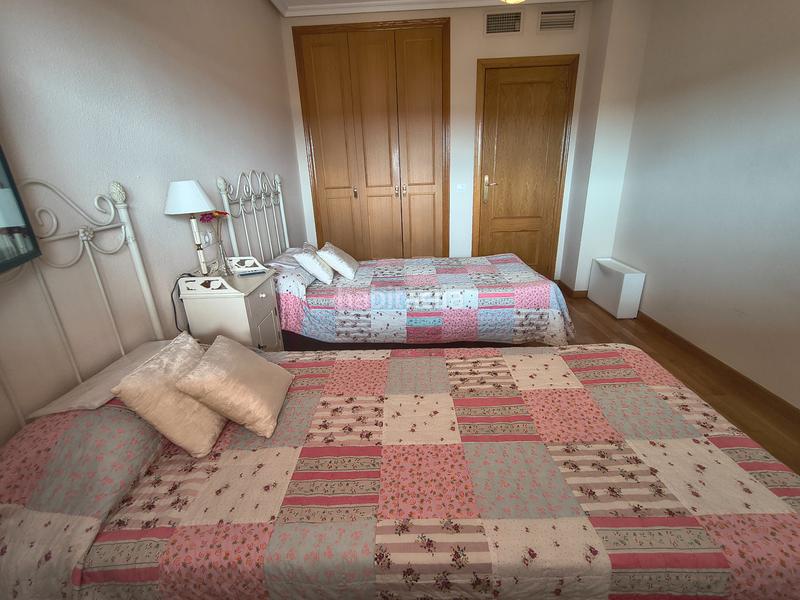 Foto 72bb0ca6-35b9-4a4e-acdf-022e19d0f301. Rent flat with heating parking pool in Babel Alicante