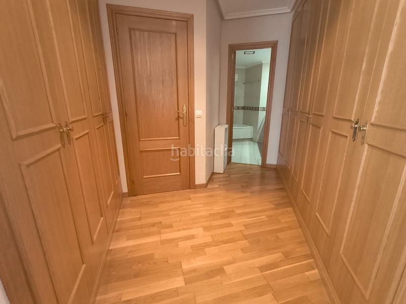 Foto dc624b20-d640-40db-bd08-12dcfaac0832. Rent flat with heating parking pool in Babel Alicante