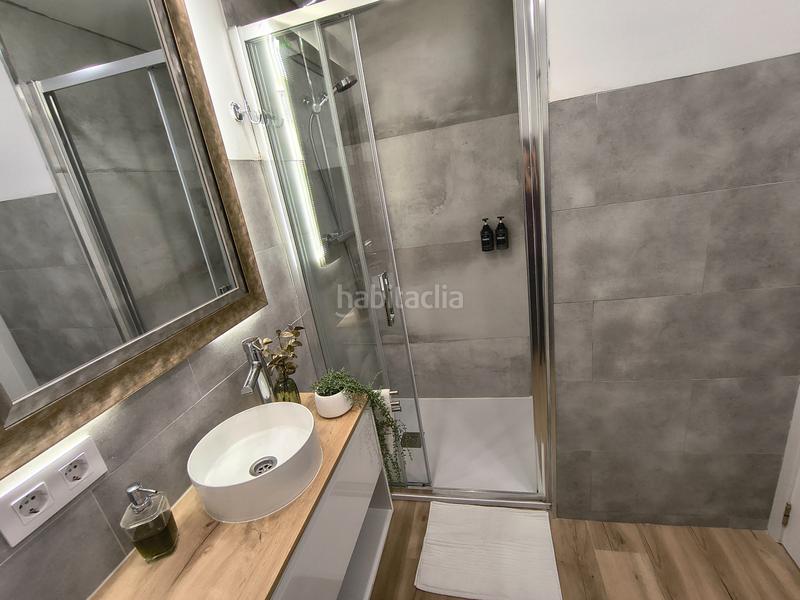 Foto 7de0ab7d-37a4-435f-8351-b2c8a45fc025. Location studio dans calle poeta vila y blanco 12 dans Alicante