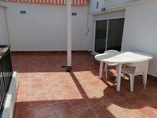 Lloguer Àtic  Carrer arquebisbe loaces. Orientación sur y gran terraza