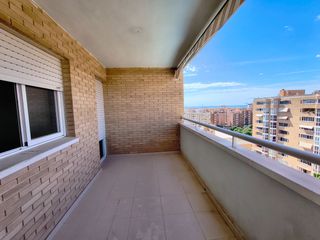 Pis  Calle padre recaredo de los rios 57. Vistas, urbanización, garaje y trastero