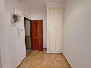 Affitto Appartamento  Carrer pintor agrasot. Todo exterior  en calle céntrica y tranquila