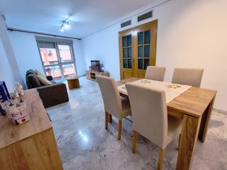 Affitto Appartamento  Carrer reis catòlics. Recién reformado y céntrico