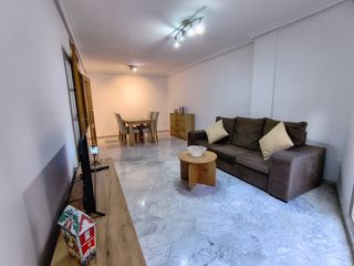 Location Appartement  Carrer reis catòlics. Recién reformado y céntrico