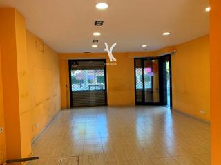 Lloguer Local Comercial  Gran via. En premiá de mar