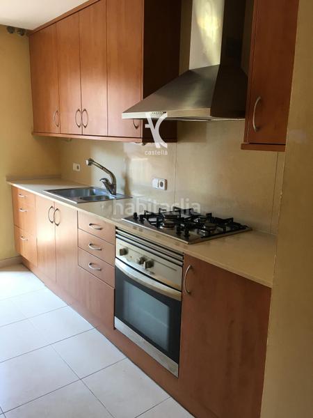 Foto c304b9ff-cfc7-4311-b31b-10f19c211e2e. Lloguer pis amb calefacció aparcament a Centre-Nucli Antic Premià de Mar