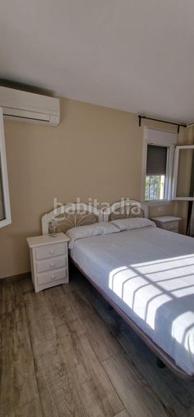 Foto c1639162-cf6f-4711-b79b-87628c34d4f5. Lloguer casa aparellada amb calefacció aparcament a Puerto Real