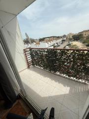 Pis a La Banda - Campo de Fútbol. Piso entrada de chiclana