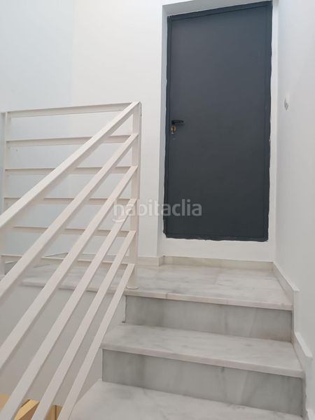 Foto 076639a9-a0b9-461d-b2e9-6c2edba29f0b. Casa adossada amb aparcament a Casines Puerto Real