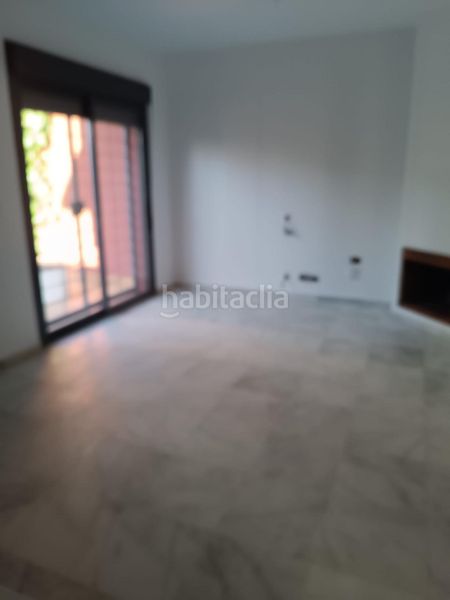 Foto 8ba34c18-f827-44f6-883f-c05fee3e3747. Casa adossada amb aparcament a Casines Puerto Real
