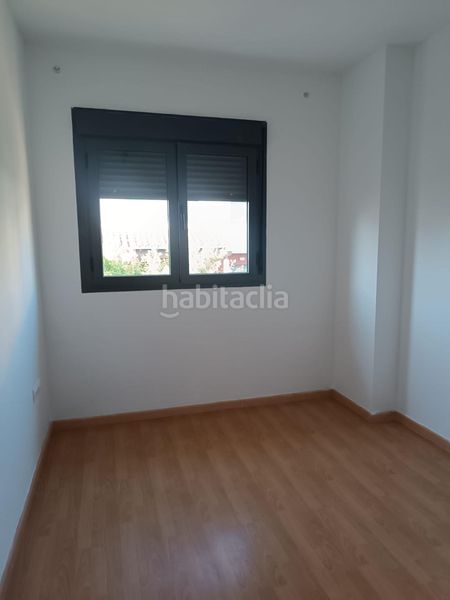 Foto e37f0370-218a-46bf-94d5-108c1fd3ce32. Casa adossada amb aparcament a Casines Puerto Real
