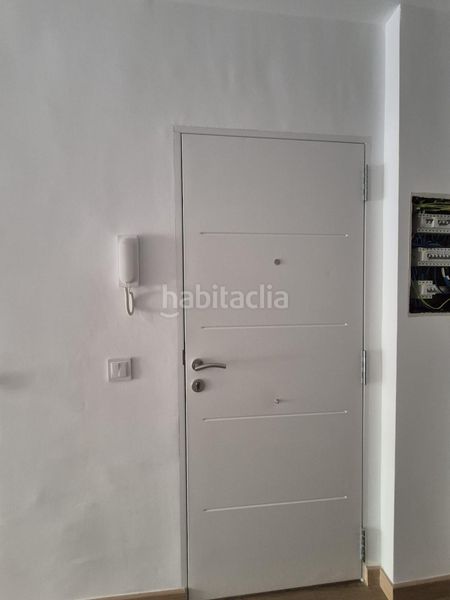 Foto f089af85-456e-4e52-8503-cb9afb545e7e. Planta baixa a Centro Puerto Real