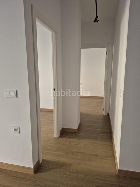 Foto c14b5343-f0a7-4ef0-80f5-4debdff8304e. Planta baixa a Centro Puerto Real