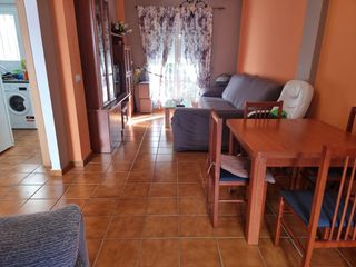 Casa adossada a Las Canteras. Vivienda unifamiliar en venta