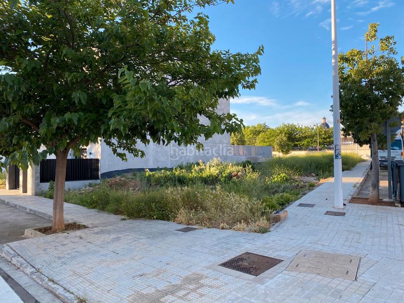 Foto fdaf97cd-e3dc-43e0-8320-8d95fd81ac50. Terreno residencial en calle rosalía de castro 23 en Cheste