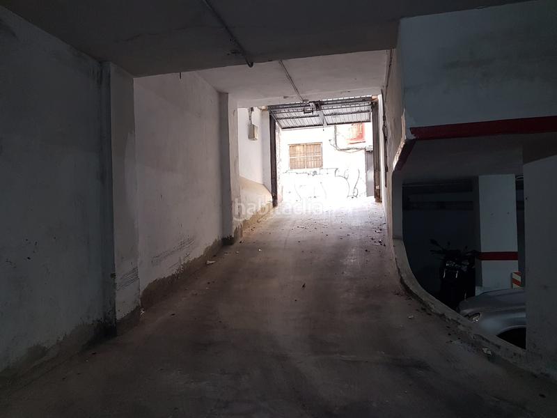 Foto d07b1151-8dd9-4e99-9732-db3503ded024. Posto auto in carrer de mossèn jacint verdaguer 1 in Valencia