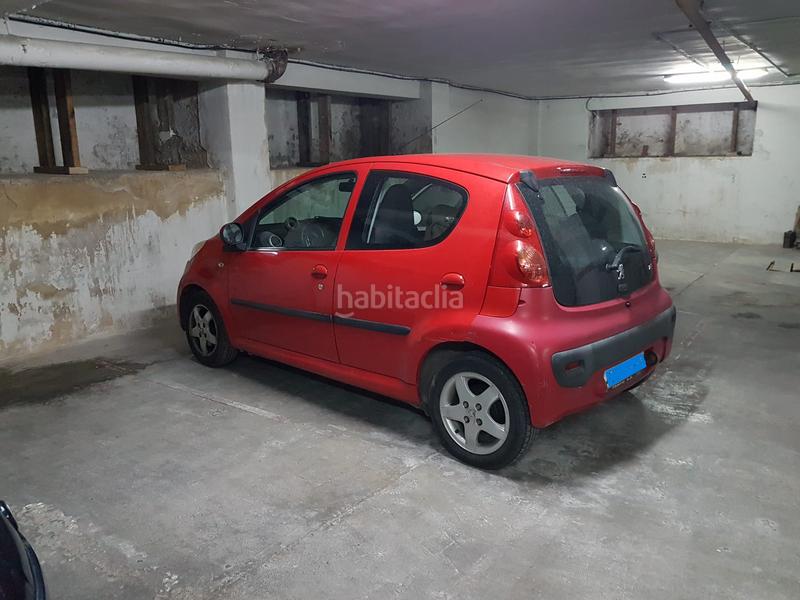 Foto f5f796f1-3a1a-4f77-8a9c-7e0828a48b1f. Posto auto in carrer de mossèn jacint verdaguer 1 in Valencia