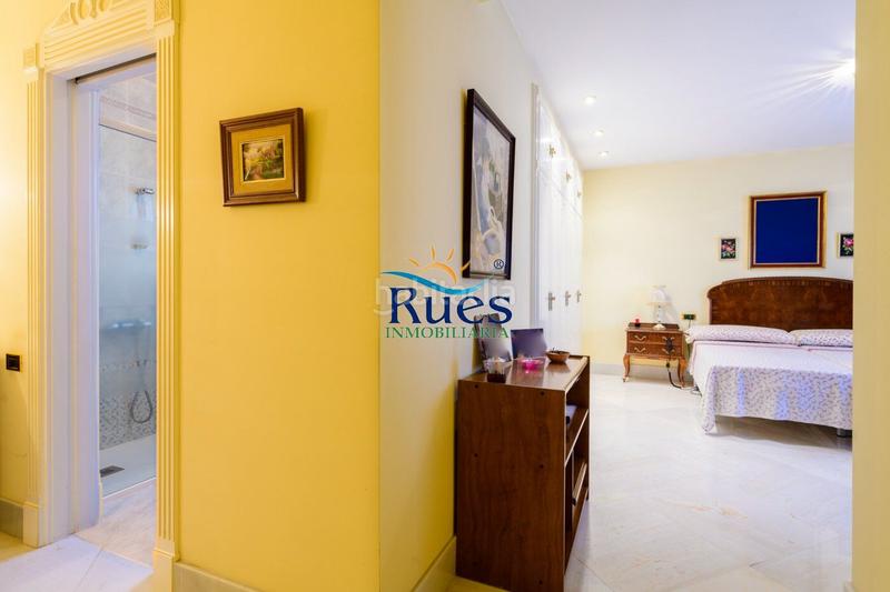 Foto 14e85c09-029f-4618-aaac-1bdc4a9dc11d. Casa amb aparcament a Playa Burriana