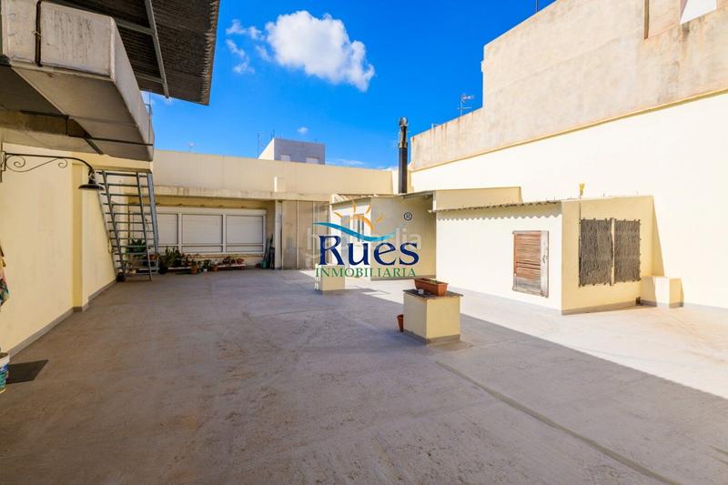 Foto 917c1d6d-dd9b-46f8-8248-07e722f5f7c9. Casa amb aparcament a Playa Burriana