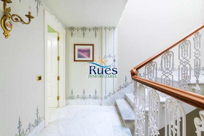 Foto 9471af4c-b10f-4cca-8da4-e0229873fb26. Casa amb aparcament a Playa Burriana