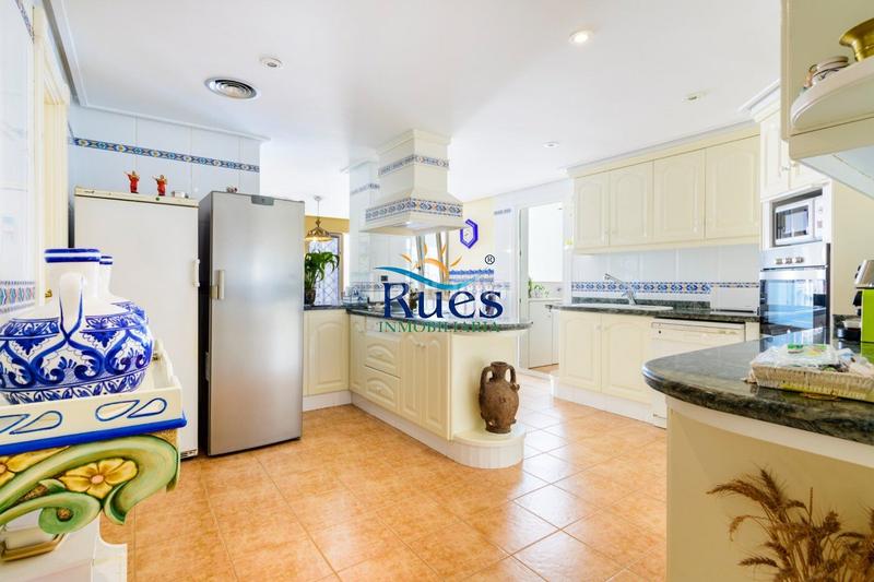 Foto b52dffc9-9093-4848-abee-4f1b5315ba8b. Casa amb aparcament a Playa Burriana