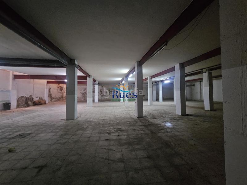 Foto 11053e21-18f1-421d-b3d5-68c474c46cb0. Autoparkplatz in Plaza Illes Columbretes Castellón de la Plana