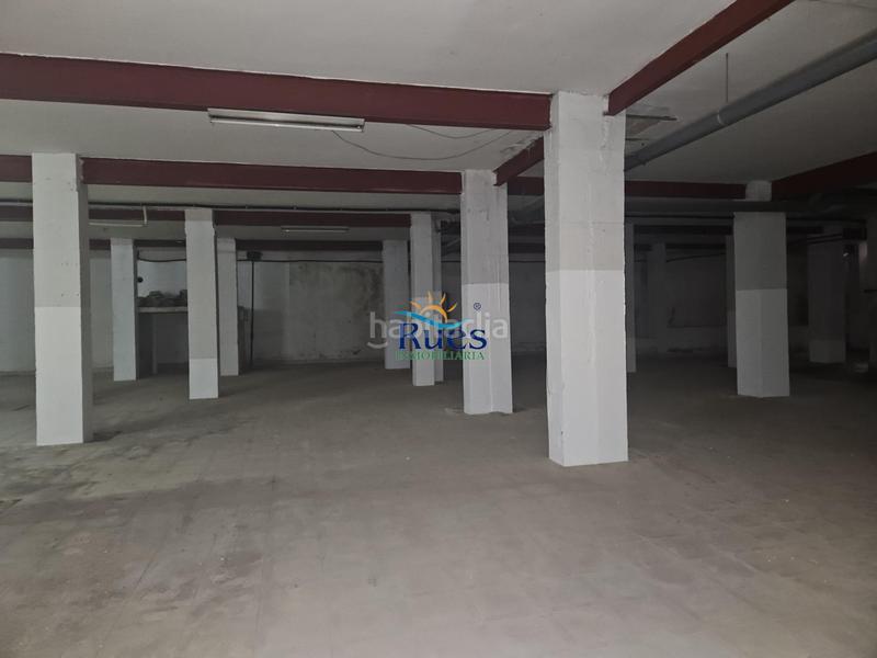 Foto b09bdce5-5b1c-4199-919b-034eb48d0cce. Autoparkplatz in Plaza Illes Columbretes Castellón de la Plana