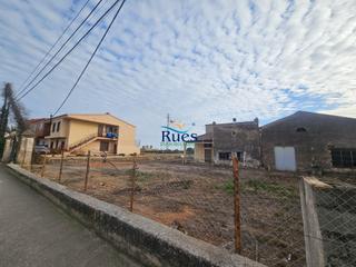 Casa  Calle sierra de ares. Venta de casa independiente  2 suelos urbanizables residenciales