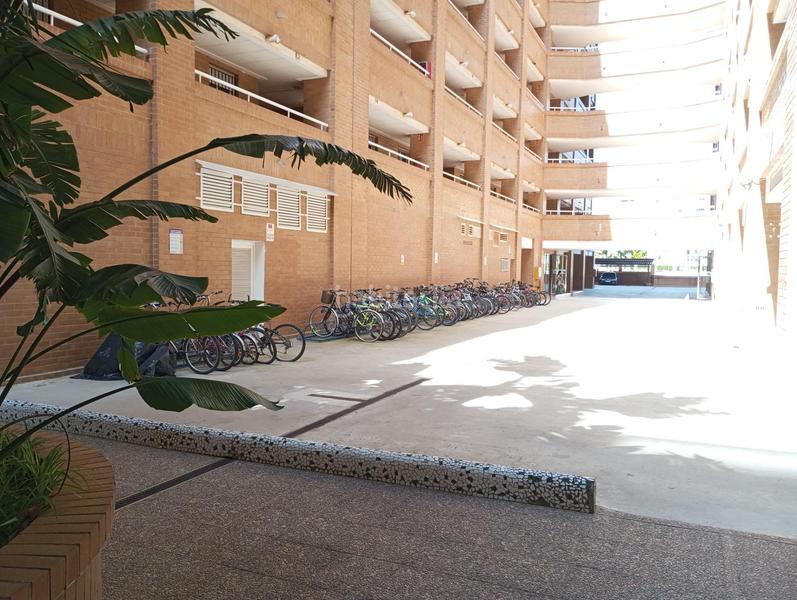 Foto decd70fe-f8c1-431f-905f-809d88cf4515. Apartamento  con vistas al mar en magic world en Oropesa del Mar