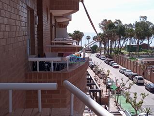 Apartament  Calle amplaries. Piso en venta a pie de playa con impresionantes vistas al mar