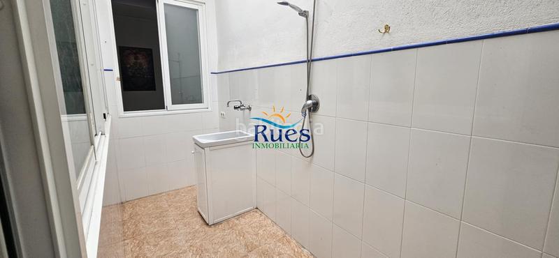 Foto 3ce052bb-912d-491c-a1cf-5f9f1d008d28. House with heating parking in Centro Almazora / Almassora