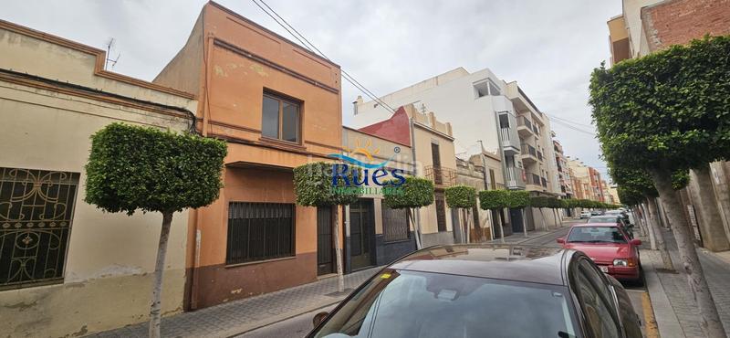 Foto a05d6137-a2db-4c2b-831c-9204a2810248. House with heating parking in Centro Almazora / Almassora