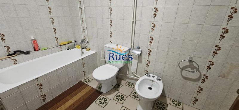 Foto bd4216a1-e1d7-4483-b5a7-2137e52e1a1f. House with heating parking in Centro Almazora / Almassora