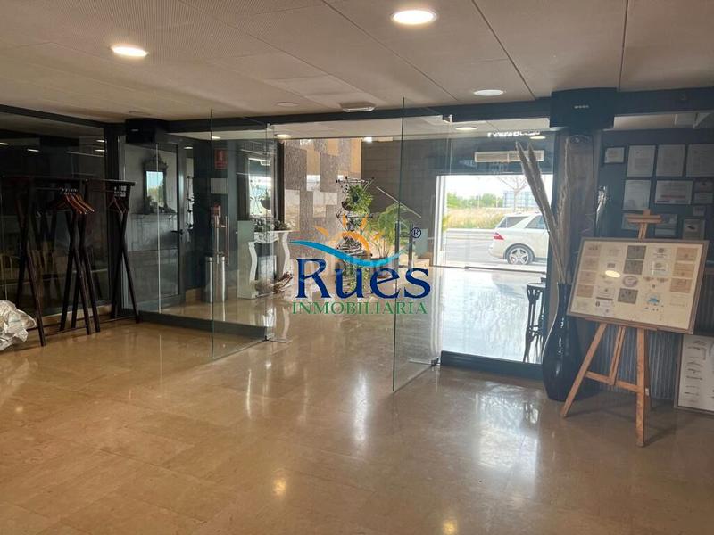 Foto f839db93-e0e3-451f-bbbe-c0e6091eb49b. Locale commerciale in El Grao Castellón de la Plana