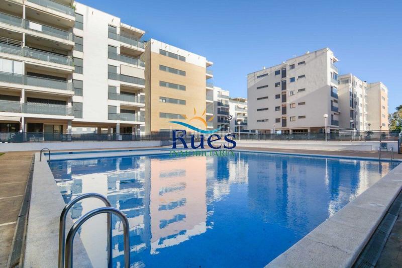 Foto ee36d7f8-d2c1-42c0-8b1f-099480468c9e. Dachwohnung mit heizung parking pool in La Curva Benicasim / Benicàssim