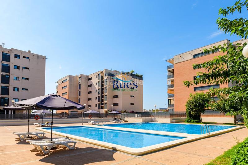 Foto ffa44257-f7be-46b5-ac62-8e0455bf2f20. Dachwohnung mit heizung parking pool in La Curva Benicasim / Benicàssim
