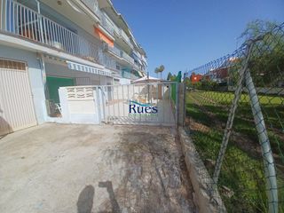 Rez-de-chaussée à Nules. Acogedora vivienda a pocos metros de la playa y lista para entra