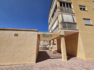 Local commercial à Torreón-La Almadraba. Local ubicado en benicasim