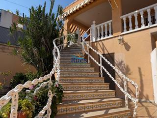 Maison  Om blanc. Casa, chalet en almazora playa con piscina