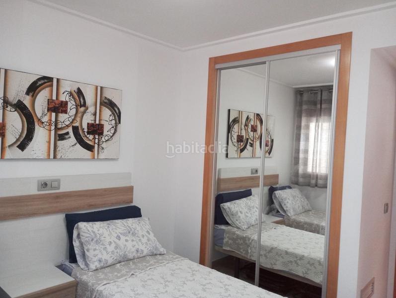 Foto a9872123-5b45-4e61-b320-4a79f59db3f4. Piso  en primera linea del mar en Vista Mar Oropesa del Mar